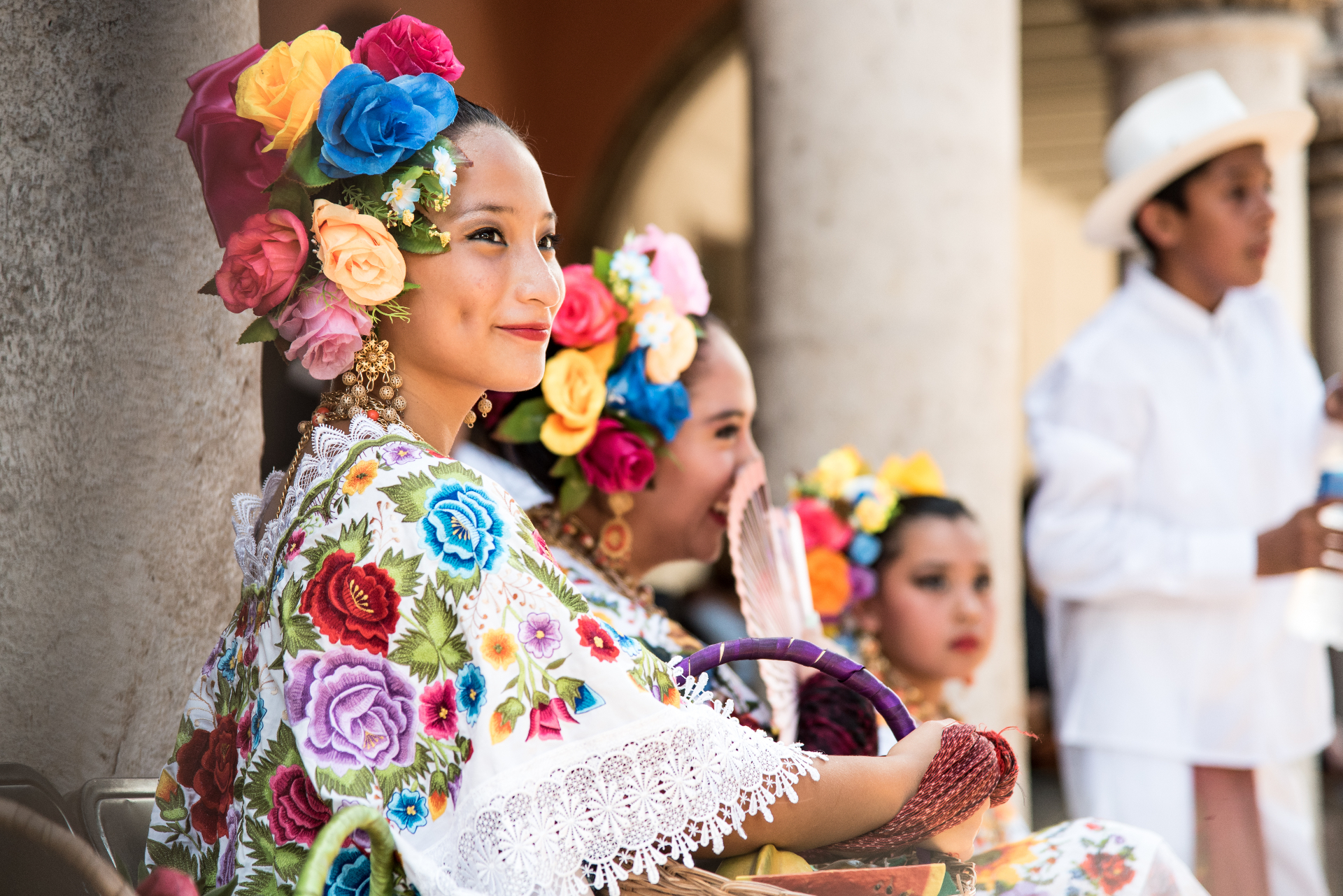 Traditional Mexican dancers in floral dress